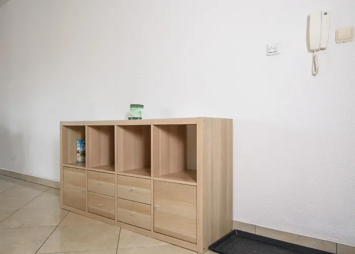 Eli Apartment Okrug Gornji